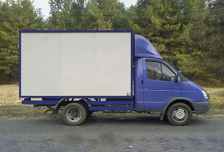 Заказать грузовое такси для перевозки мебели, бытовой техники, коробок из Омска в Краснодар