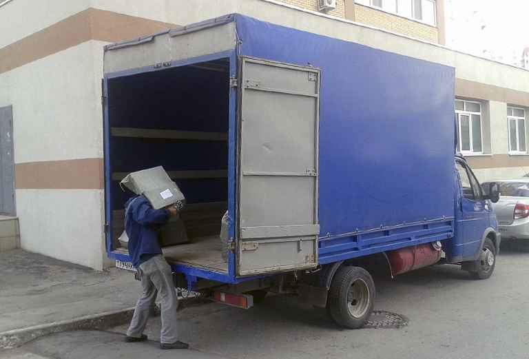 перевозка личных вещей (12 коробок) цена попутно из Омска в Краснодар