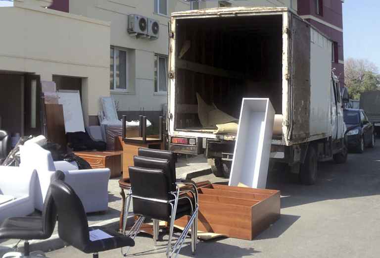 Заказ грузовой газели для доставки мебели : Средние коробки, Вещи в мешках из Калининграда в Москву